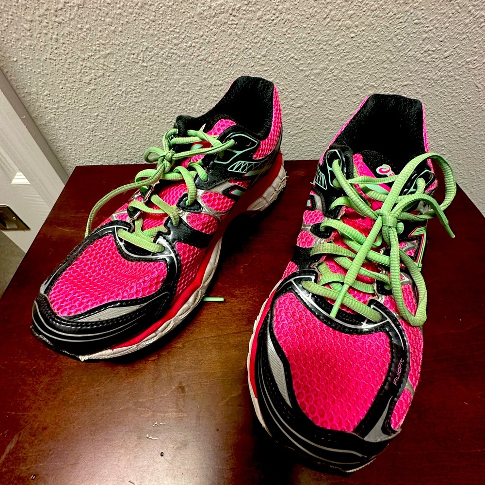 Good used condition ASICS running shoes